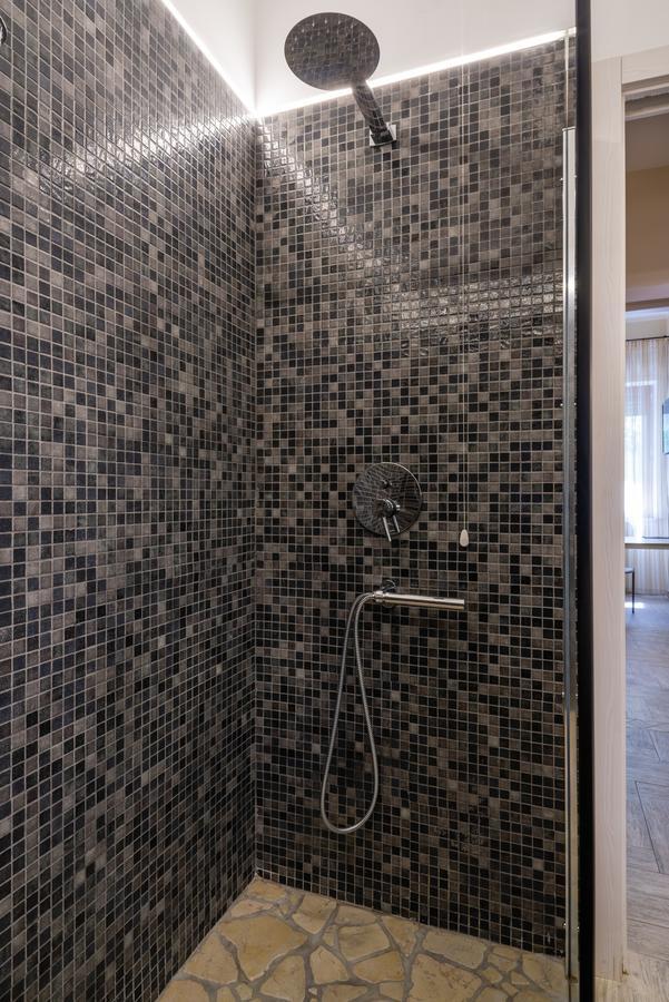 Villa Domus Salento Suites & Rooms Con Parcheggio Privato In Loco Lecce Exterior photo